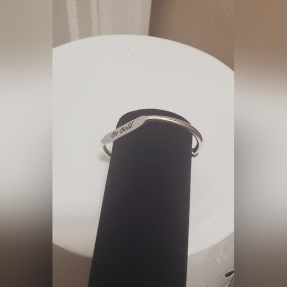 "Be Bold" Customized Name Nameplate Bracelet Personalized Stainless Steel. 🌴 - Picture 9 of 9